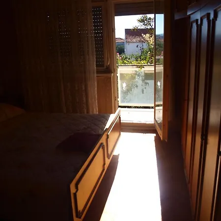 Guest House Brodarica