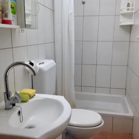 Guest House Brodarica بروداريكا