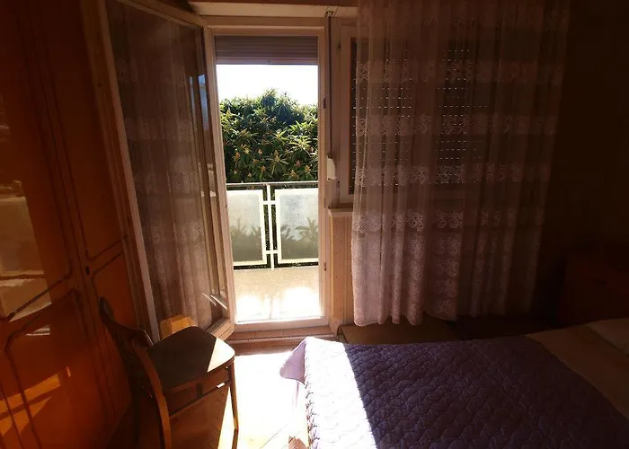 Guest House Brodarica Pensjonat *