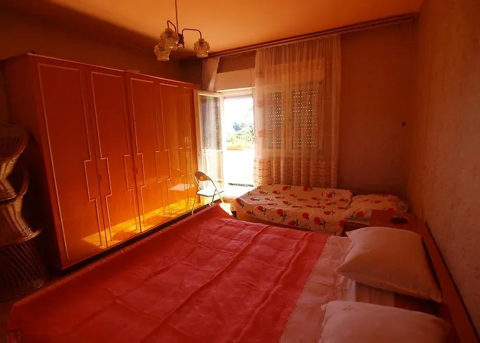 Casa de hóspedes Guest House Brodarica