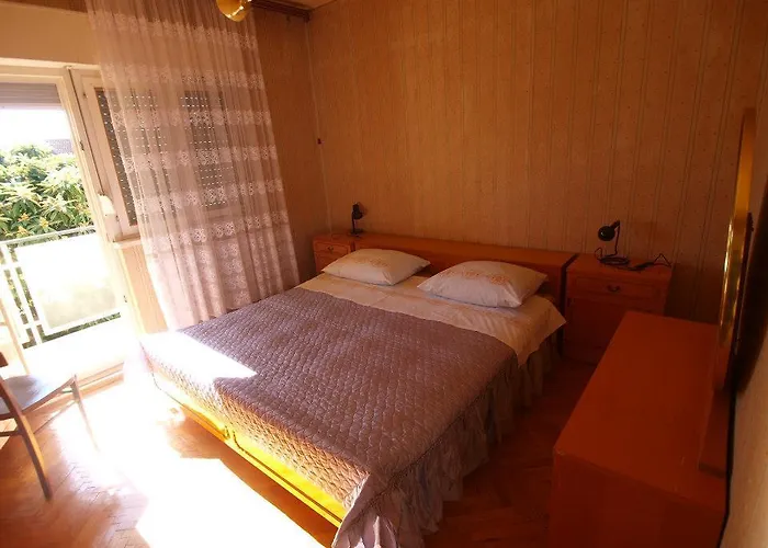 Guest House Brodarica Casa de hóspedes *